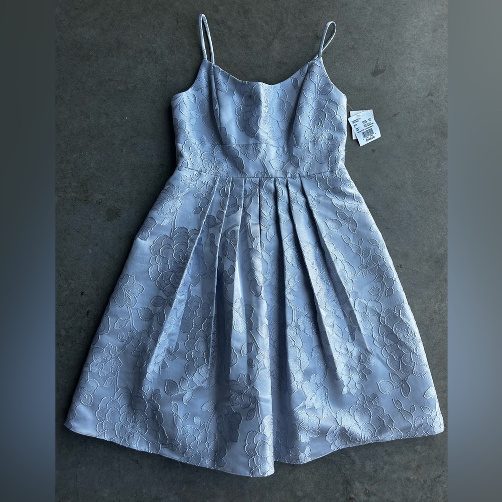 NEW WITH TAGS from David’s Bridal.